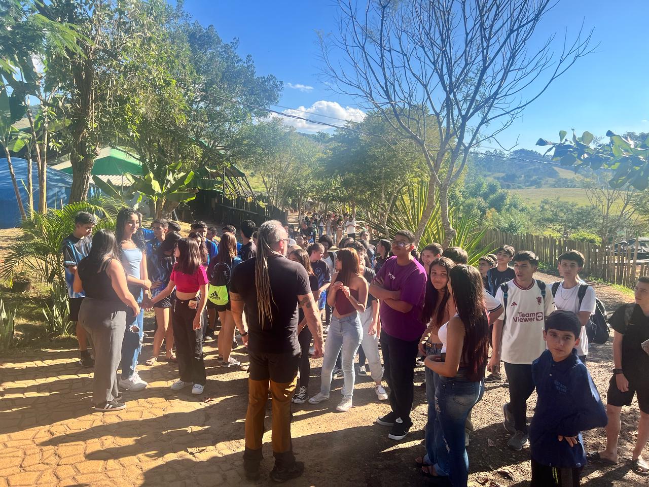 Acampamento Educativo para Crianças e Adolescentes